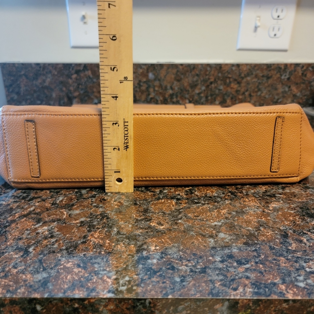 Hadaki Leather Purse - Picture 12 of 13